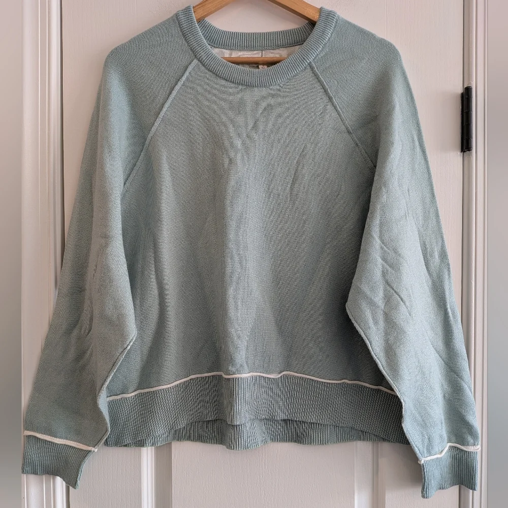 Anthropologie Pilcro Oaklyn Cozy Crew-Neck Green Oversized Sweatshirt Size M NWT - Picture 4 of 16